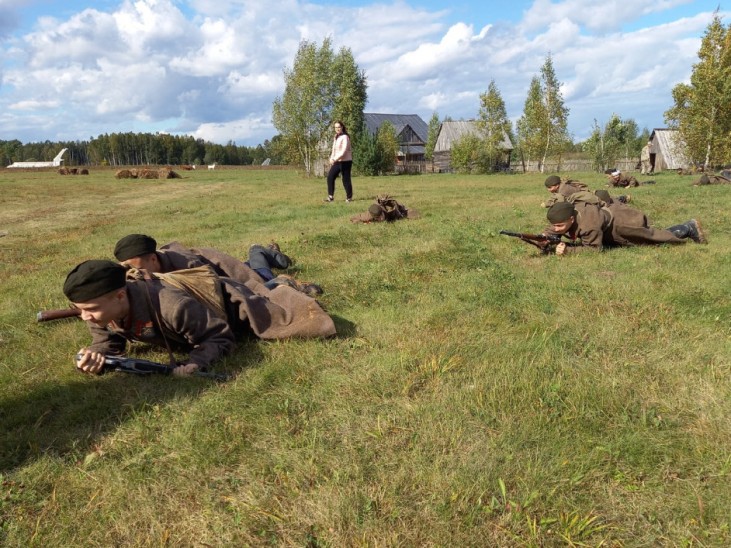 Ника ТВ: Московские кадеты прошли особый маршрут на студии «Военфильм» в Медыни